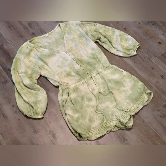 Aerie Tie-Dye Long Sleeve Viscose Blend V Neck Romper Green - Picture 4 of 11